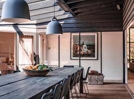 Winifred by Kinsfolk, hotel in Red Hill South