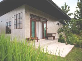 Suan Sook Homestay โฮมสเตย์ในจอมทอง