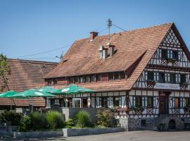 Gasthaus zum Hirsch, недорогой отель в городе Гутах