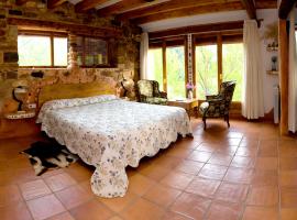 Posada Del Río Carbo, hotel in Villahermosa del Río