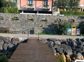 Villa sul Lago con pontile privato a Brenzone sul Garda - Unique and exclusive