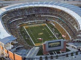 Holiday Inn Express Hotel & Suites Waco South by IHG, hotel em Waco