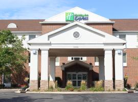Holiday Inn Express Hotel & Suites Chicago-Algonquin by IHG, hotel v destinaci Algonquin