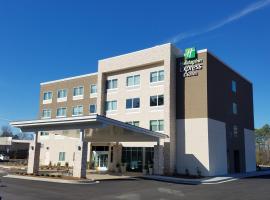 Holiday Inn Express & Suites - Carrollton West, an IHG Hotel, hotel u gradu Karolton