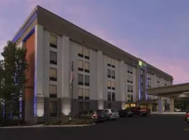 Holiday Inn Express Andover North - Lawrence, an IHG Hotel