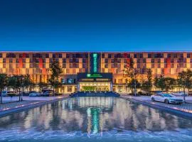 Holiday Inn Express Zhengzhou Airport by IHG