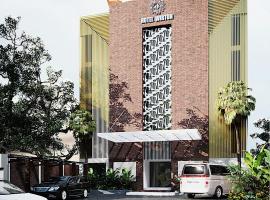 Wirton Seminyak, отель в Денпасаре