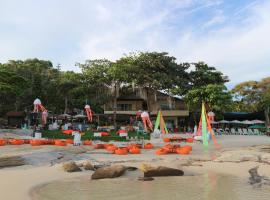 Nong Nuey Rooms: Ko Samed şehrinde bir otel