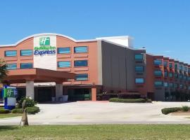 Holiday Inn Express - Biloxi - Beach Blvd by IHG, beach hotel in Biloxi