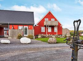 5 person holiday home in Aakirkeby, hotel i nærheden af Ekkodalen, Åkirkeby