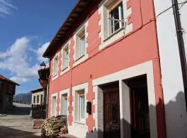 Casa Rural Cares