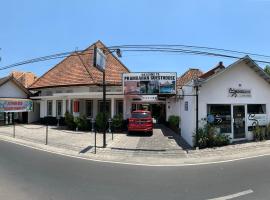 Prambanan Guesthouse, hostal o pensión en Yogyakarta