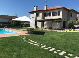 Villaverde, hotell i Barro