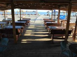 villa elkom-appartamento giallo 1