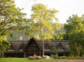 Wellness We Care, hotel in Ban Cha-om