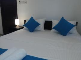 Queens Airport Residence, hotel con parcheggio a Negombo