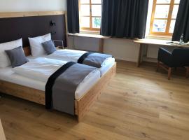 Bräuhof Wallersdorf, hotel v destinaci Wallersdorf