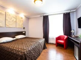 Primo Hotel B&B with Free Parking