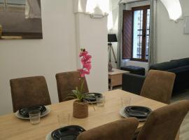 Alojamientos rurales La Barca del t&iacute;o Vito, hotel na praia em Peloche