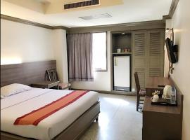 Bangkok Loft at Nana Station, hotel i Bangkok