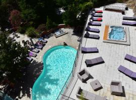 Les Jardins De La Glacière, hotel en Corte