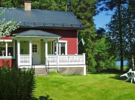 5 person holiday home in ARVIKA, hotel ad Arvika