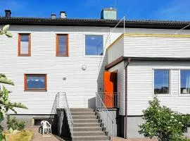 7 person holiday home in SKÄRHAMN