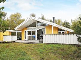 8 person holiday home in Humble-By Traum