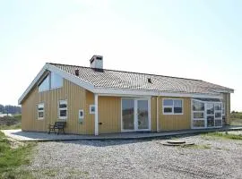 14 person holiday home in Hjørring-By Traum