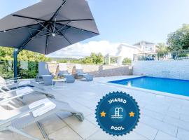 Apartments Katic, hotel in Ražanj