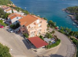 Apartments Zorica, hotel u gradu Dramalj