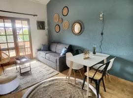 Superbe Duplex aux Saintes terrasse plein sud 3***