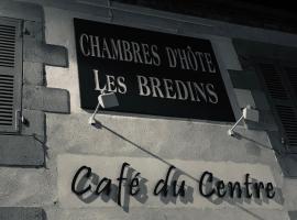 Chambres d'Hôte Les Bredins，Saint-Menoux的家庭旅館