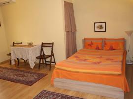 Studio Pleven Center, hotel near Kaylaka Park, Pleven