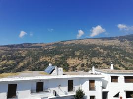 Apartamentos Cerro Negro - Las Viñas, hotel in Capileira