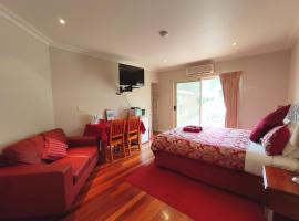 Angela's Beach Stays, guest house in Apollo Bay