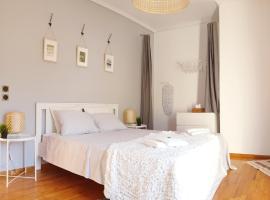 Cozy 100qm 3 Bedroom Apartment, cheap hotel in Kerkíni