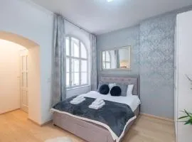 Quiet apartment in the heart of Old Town centre