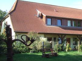 Five Oaks - Weisse Wohnung, vacation rental in Hohenkirchen