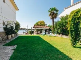 Kesi beach house