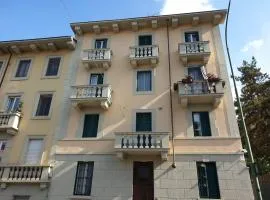 RIVERSIDE DA PO 9 Appartamenti ai piedi della collina e vicino al Po