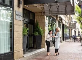 4 stars hotel in Edmonton 4 stars hotel in Edmonton