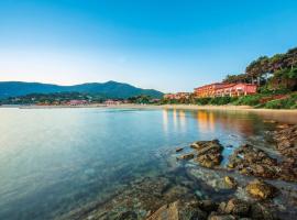 Hotel Del Golfo, hotell i Procchio