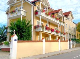 Pension Huber, hotel with parking in Klosterneuburg