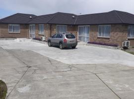 South City Accommodation unit 3: Invercargill şehrinde bir otel