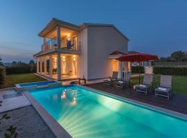 Villa Anita โรงแรมในDračevac