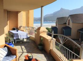 29 The Village, apartment in Hout Bay