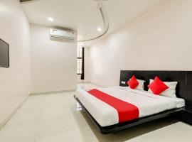OYO 62271 Hotel Sai Gardena, hotel v destinaci Maheshwar
