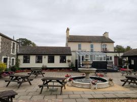 Coach house hotel, family hotel in Royston