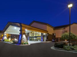 Holiday Inn Express Detroit-Warren/General Motors Technology Center by IHG, hotel near Coleman A. Young International - DET, Warren